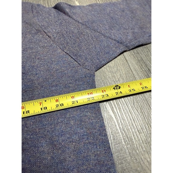 Creslan and Rayon Sweater Men Large Men Purple Vintage Vneck 60s Soft USA Made - Picture 4 of 4